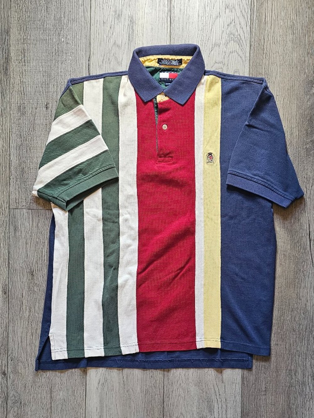 Vintage 90s Tommy Hilfiger Men´s Medium Colorblock Polo Shirt Crest Logo